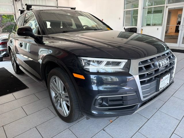 Used 2019 Audi Q5 Prestige w/ Prestige Package AWD/4WD image 6