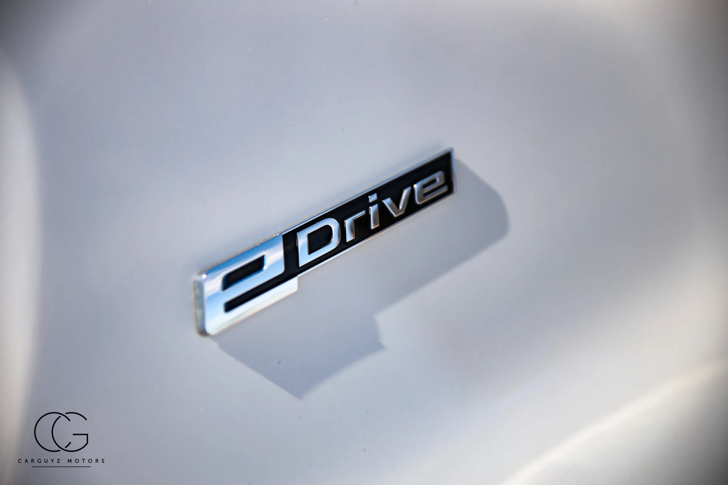 Used 2019 BMW 530e xDrive w/ Convenience Package AWD/4WD image 8