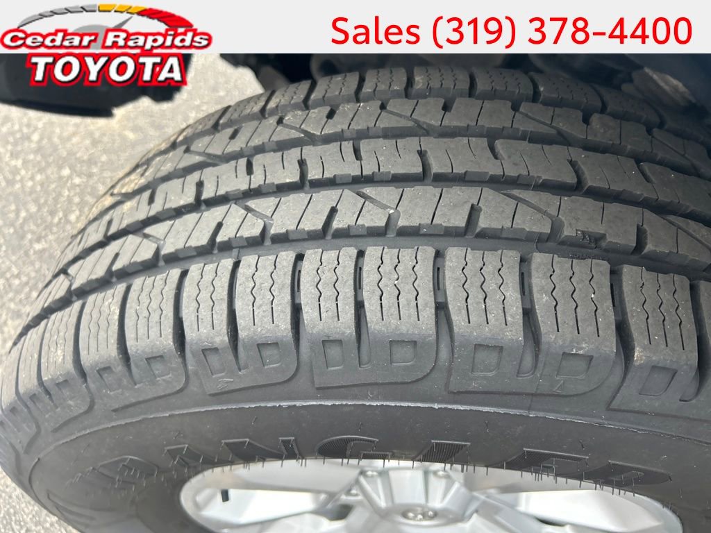 Certified 2022 Toyota 4Runner SR5 Premium w/ Moonroof Package image 27