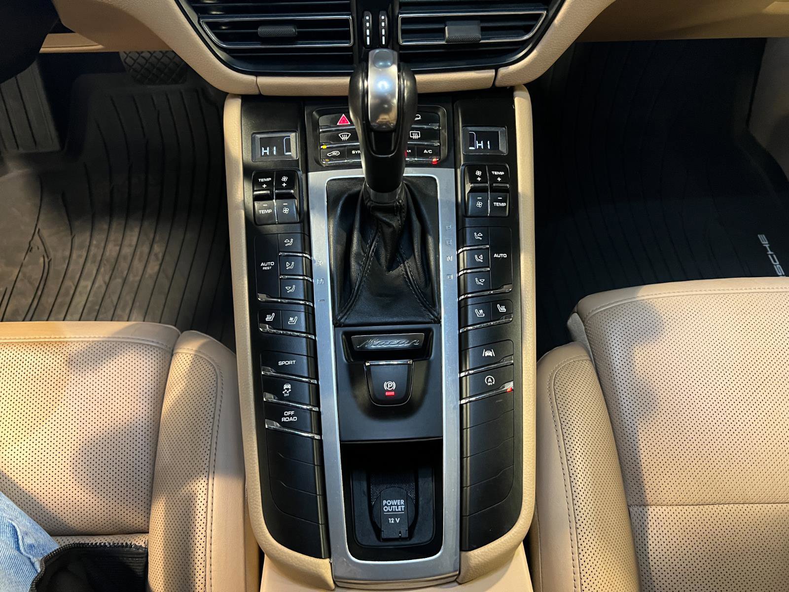 Used 2019 Porsche Macan S image 21
