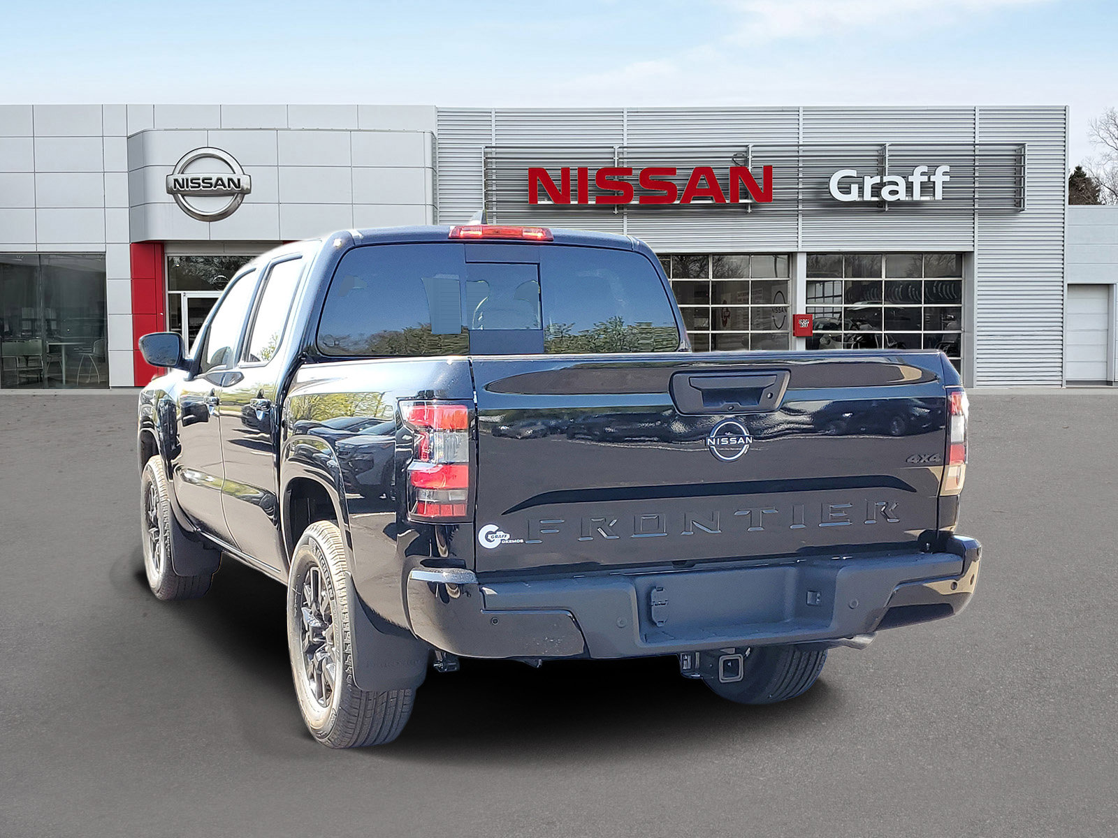 New 2026 Nissan Frontier SV w/ SV Convenience Package AWD/4WD image 4