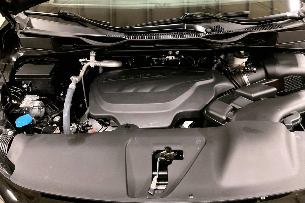 Used 2025 Honda Odyssey Sport-L image 10