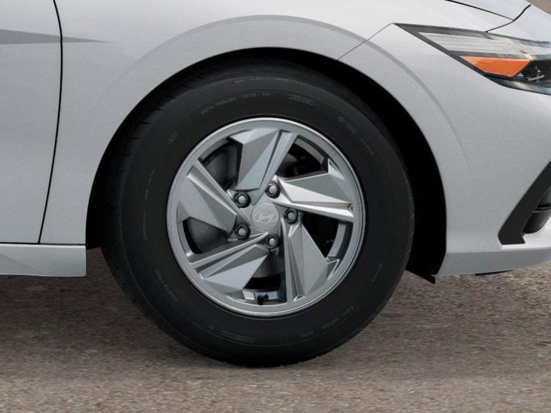 New 2026 Hyundai Elantra SE image 8