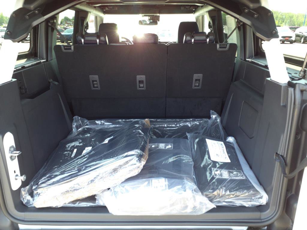 Used 2024 Ford Bronco Raptor w/ Interior Carbon Fiber Pack 6 image 10