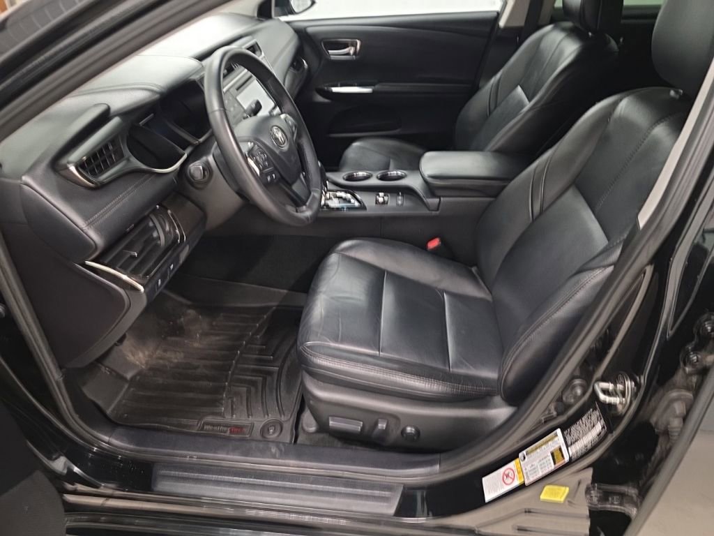 Used 2017 Toyota Avalon XLE Plus w/ All Weather Liner Package image 12