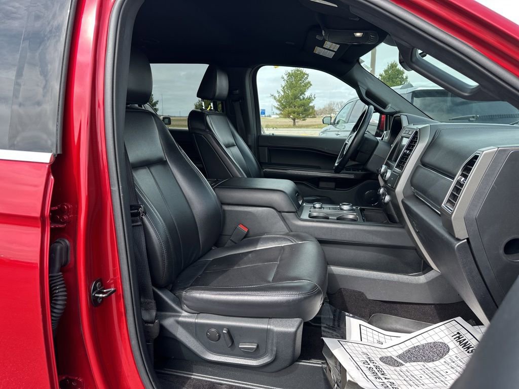 Used 2021 Ford Expedition Max XLT image 29