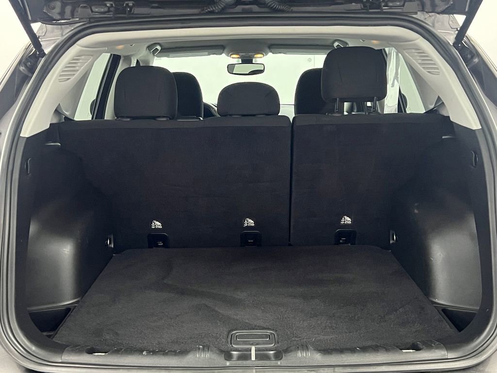 Used 2018 Jeep Compass Sport w/ Tech Group image 19