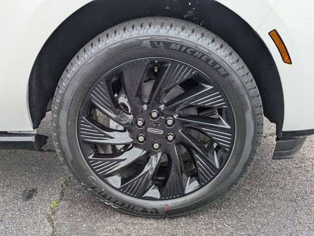 New 2026 Lincoln Navigator L Reserve w/ Jet Appearance Package image 11