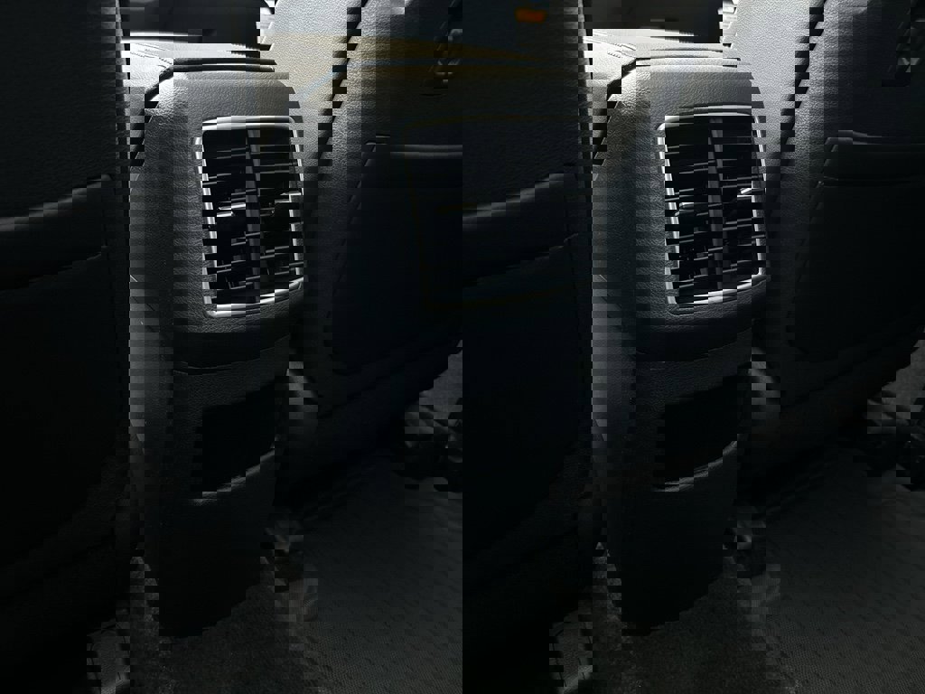 New 2026 Kia Sportage SX image 16