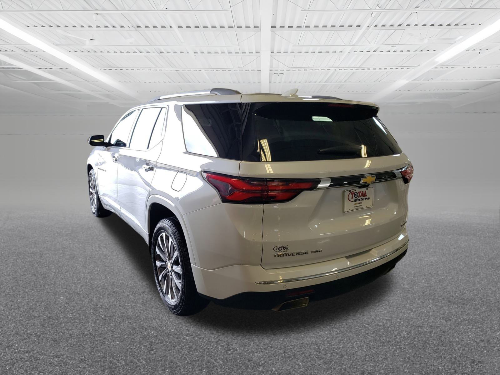 Certified 2022 Chevrolet Traverse Premier image 8