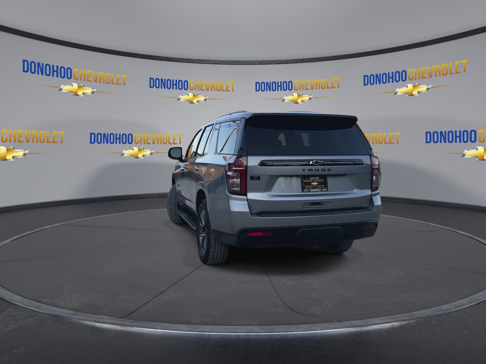 Used 2024 Chevrolet Tahoe Z71 w/ Luxury Package image 10