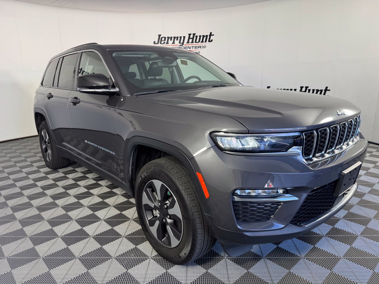 Used 2022 Jeep Grand Cherokee Limited 4xe AWD/4WD image 5