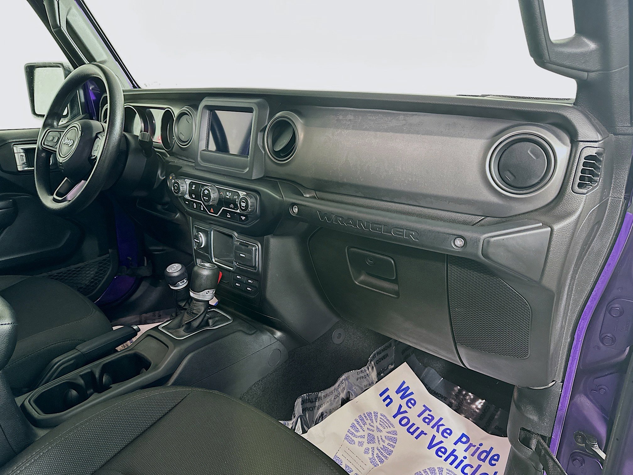 Used 2023 Jeep Wrangler Willys image 26