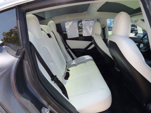 Used 2019 Tesla Model 3 Standard Range Plus RWD image 13