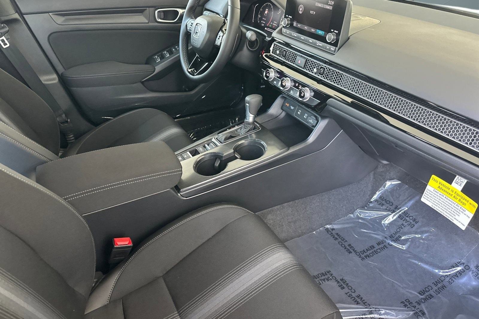 New 2026 Honda Civic Sport image 25