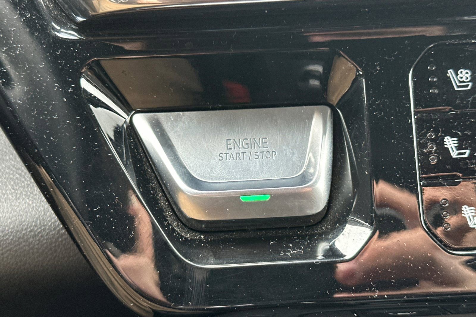 Used 2024 GMC Sierra 1500 Denali w/ Technology Package image 34