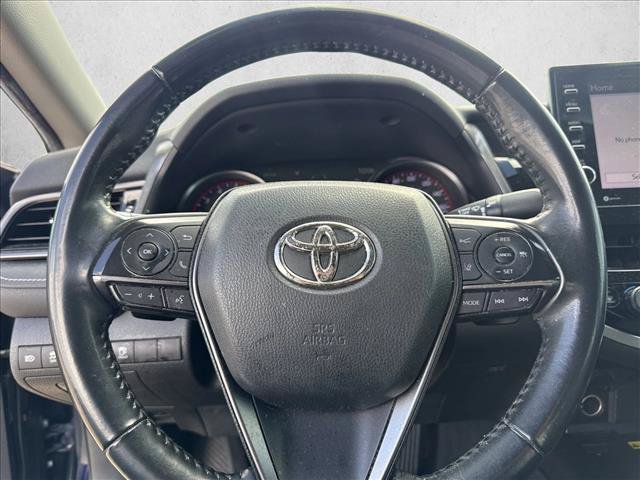 Used 2022 Toyota Camry XSE FWD image 10