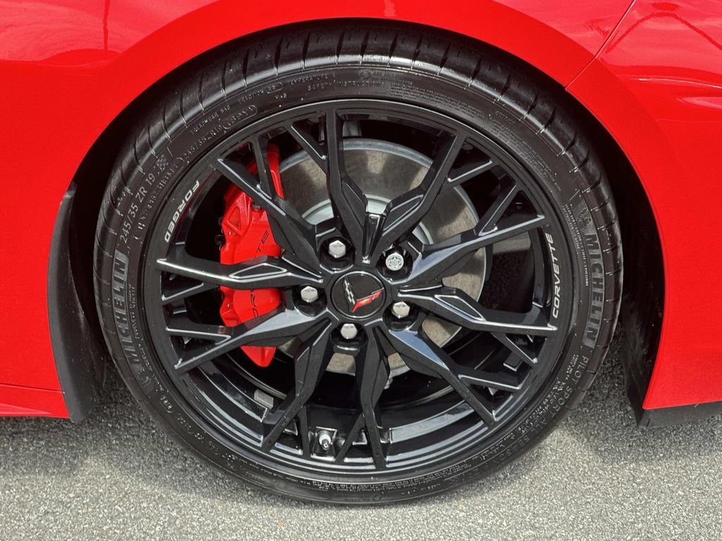 Used 2024 Chevrolet Corvette Stingray Preferred Cpe w/ Stealth Interior Trim Package RWD image 10