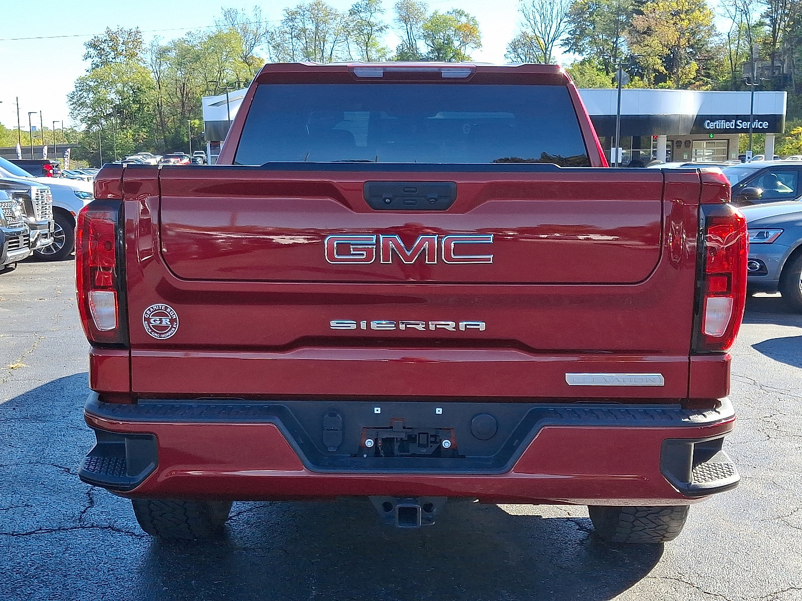 Used 2022 GMC Sierra 1500 Elevation image 5