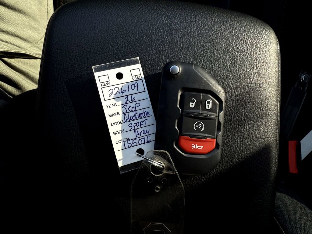 New 2026 Jeep Gladiator Sport image 32