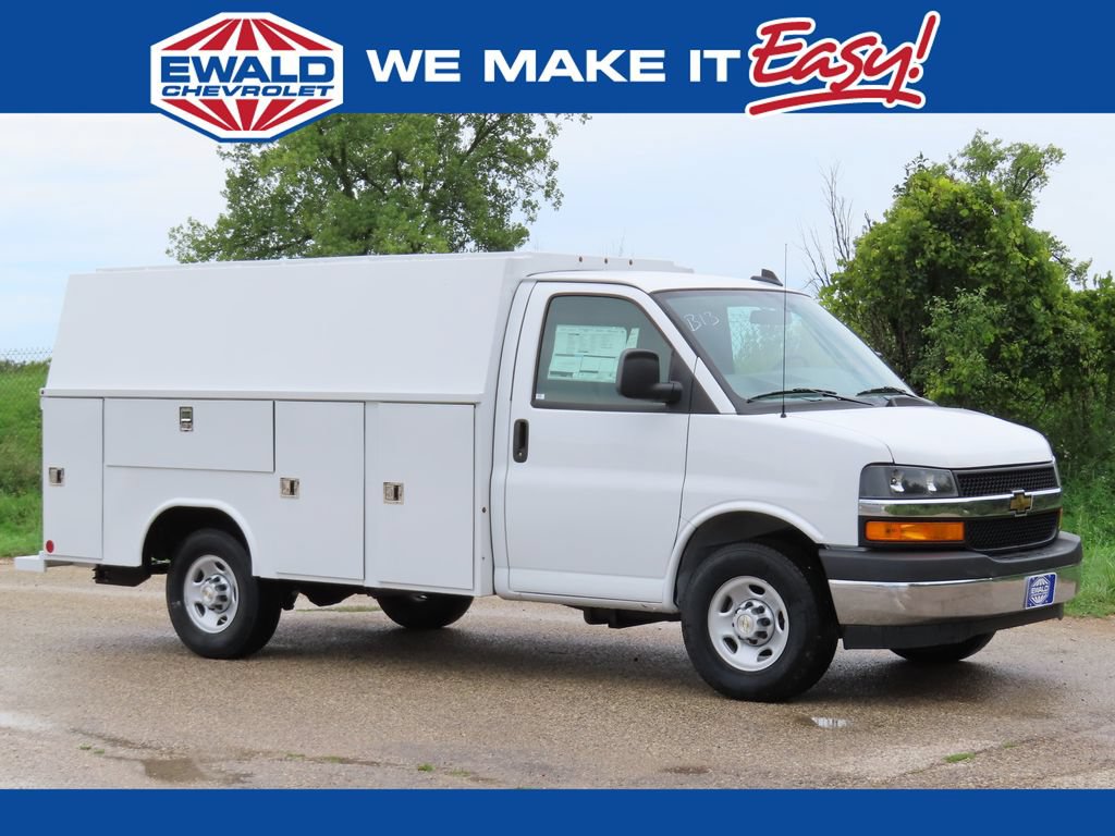 New 2025 Chevrolet Express 3500 w/ Power Convenience Package