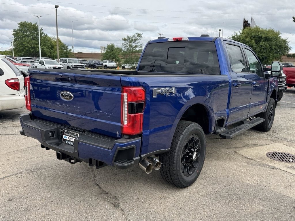 New 2026 Ford F350 XLT w/ XLT Premium Package AWD/4WD image 4