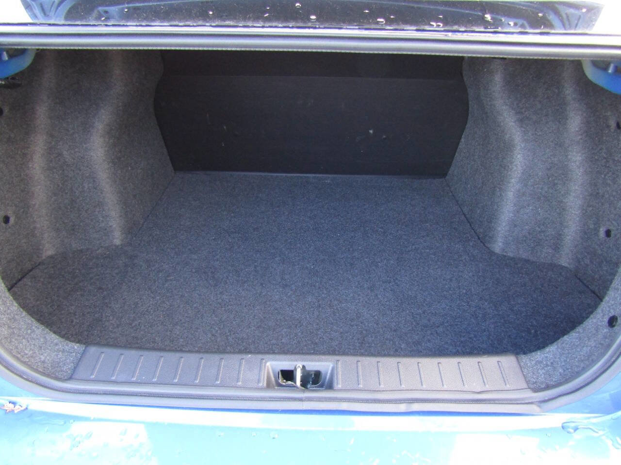 Used 2023 Nissan Versa S FWD image 22