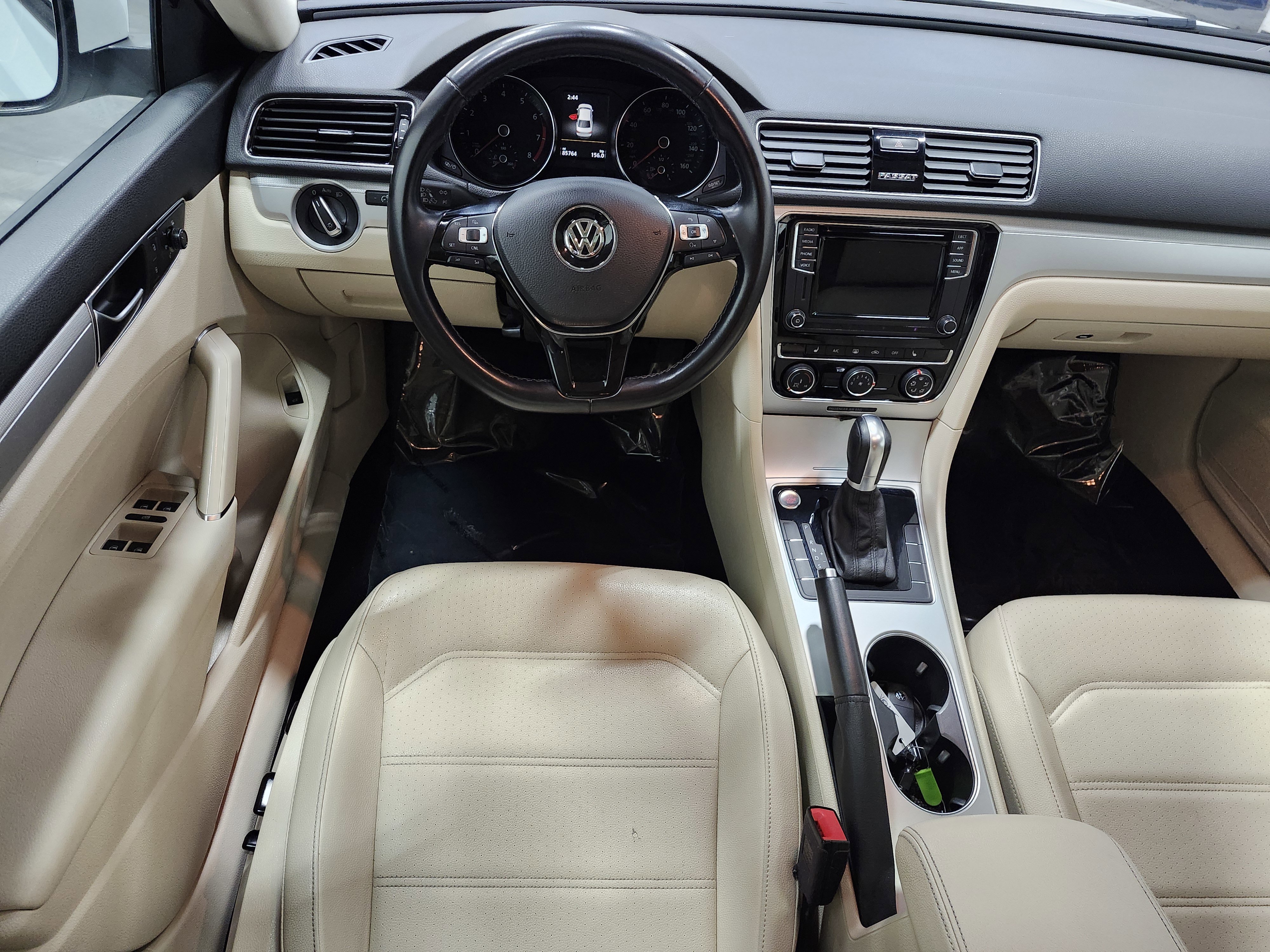 Used 2019 Volkswagen Passat 2.0T Wolfsburg w/ Wheels & Sunroof Package image 27