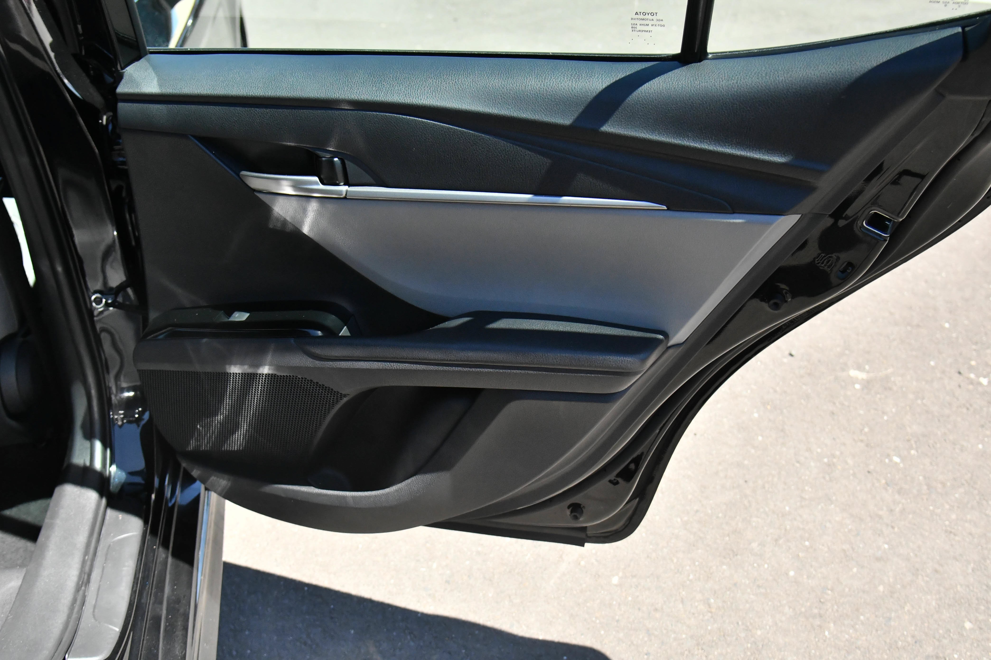Used 2026 Toyota Camry SE w/ Convenience Package FWD image 42