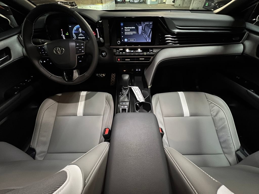 New 2026 Toyota Camry SE image 19
