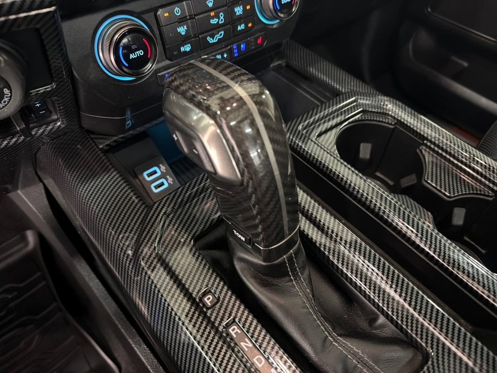 Used 2018 Ford F150 Raptor w/ Equipment Group 802A Luxury image 26