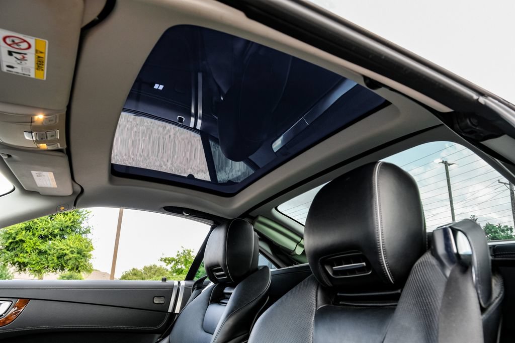 Used 2014 Mercedes-Benz SL 550 image 16