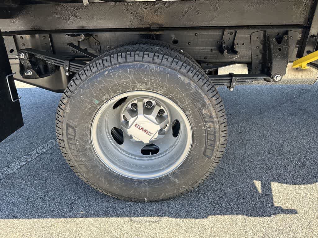 New 2025 GMC Sierra 3500 Pro w/ Convenience Package RWD image 39