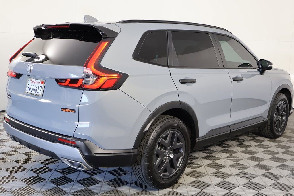 Used 2026 Honda CR-V TrailSport image 4