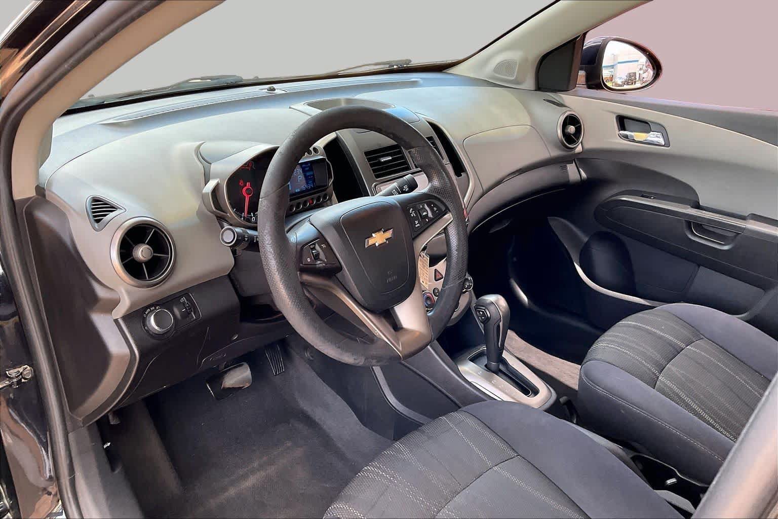 Used 2013 Chevrolet Sonic LT FWD image 17