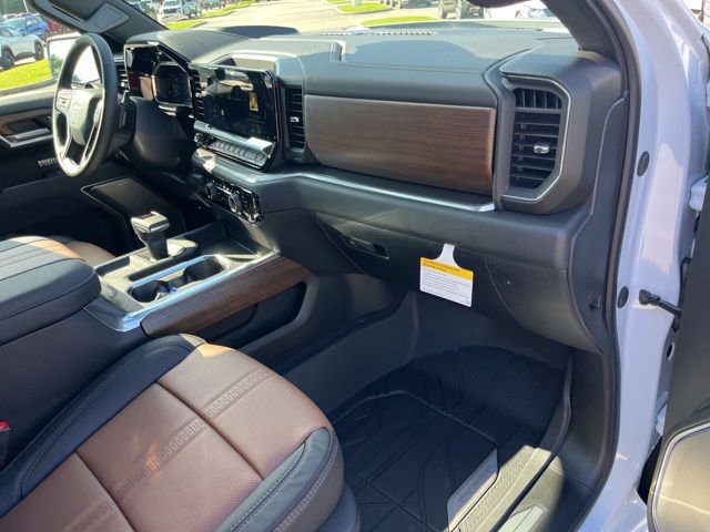 New 2026 Chevrolet Silverado 1500 High Country w/ High Country Premium Package RWD image 45
