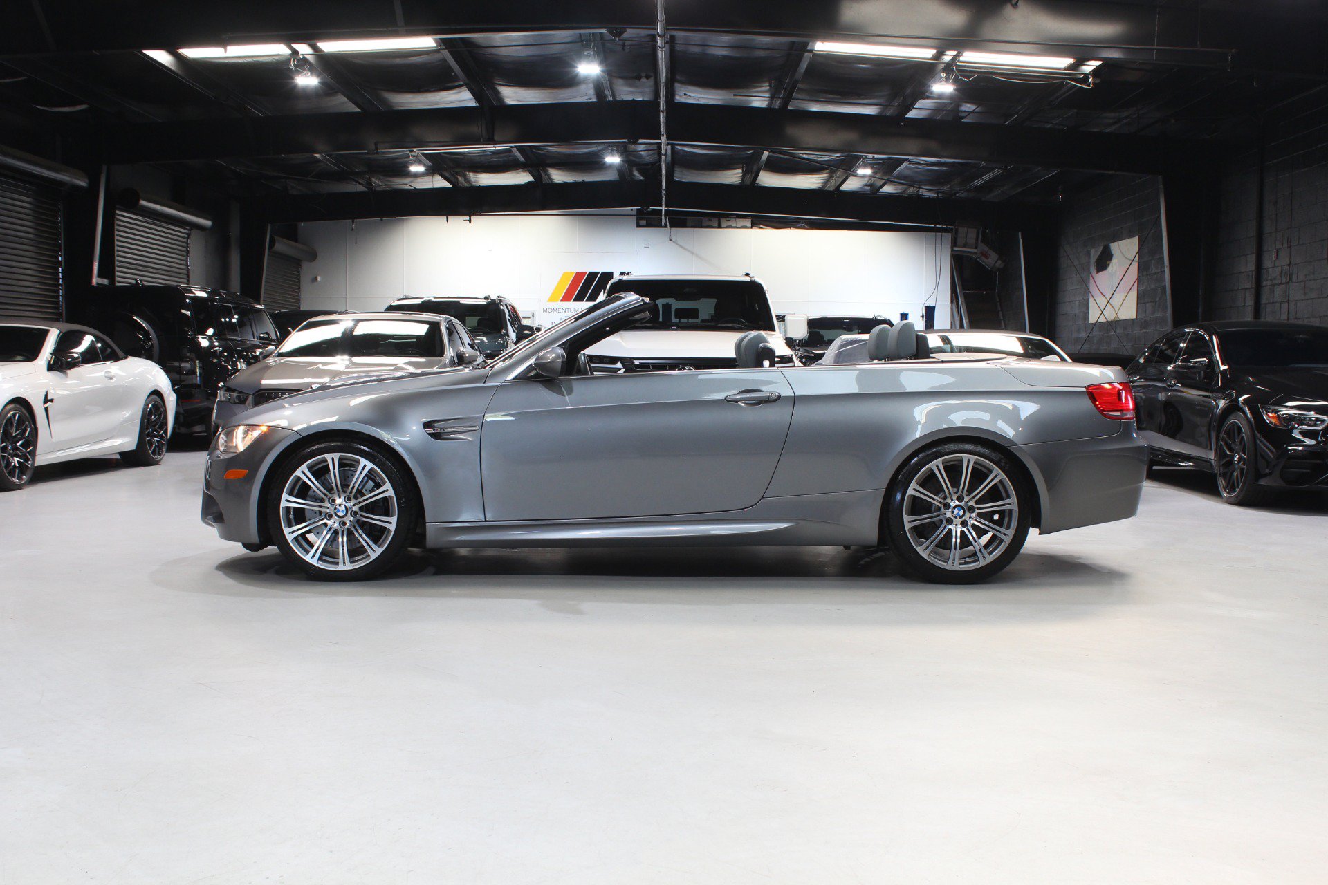 Used 2008 BMW M3 Convertible w/ Premium Pkg RWD image 3