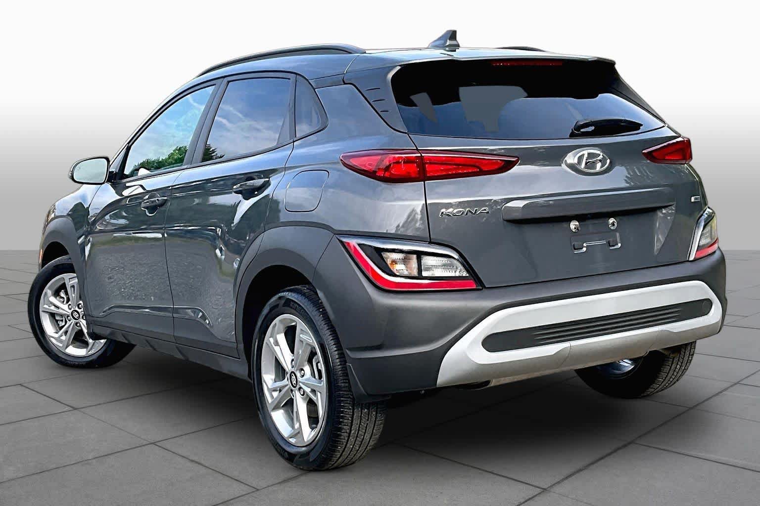 Used 2023 Hyundai Kona SEL AWD/4WD image 12
