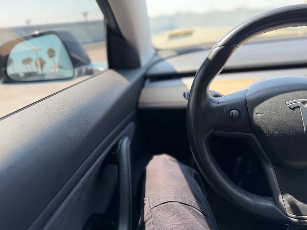 Used 2018 Tesla Model 3 Long Range RWD image 7