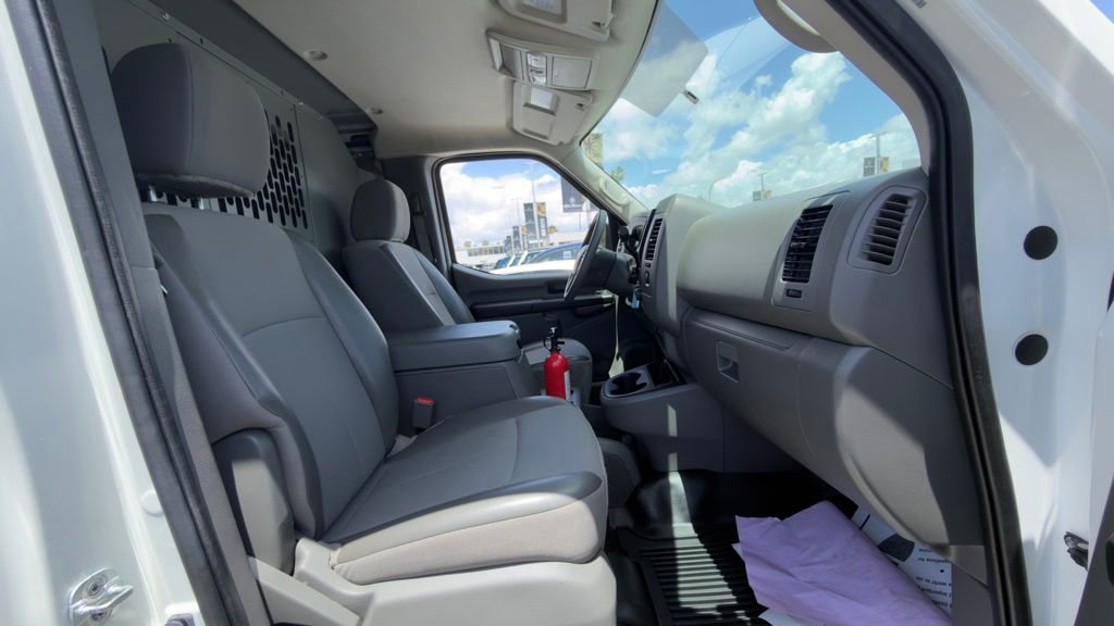 Used 2021 Nissan NV 2500 SV RWD image 8