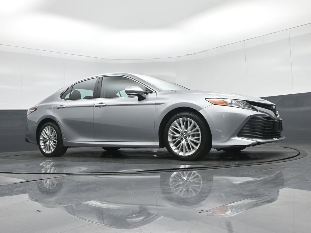 Used 2019 Toyota Camry XLE FWD image 52