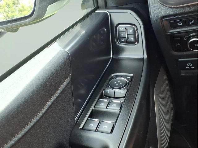Certified 2023 Ford F150 Raptor w/ Raptor 37 Performance Package AWD/4WD image 26