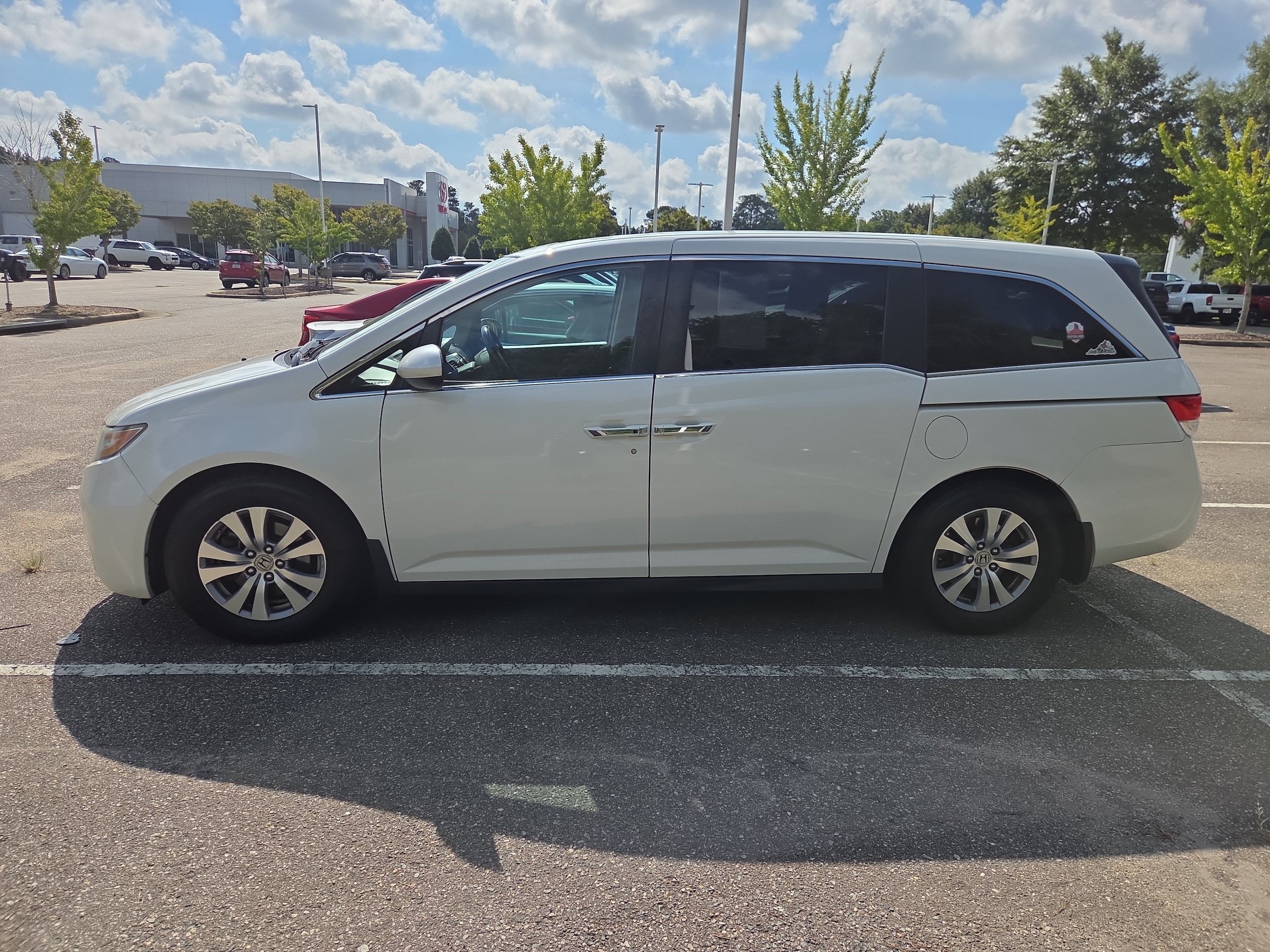 Used 2016 Honda Odyssey EX-L image 6