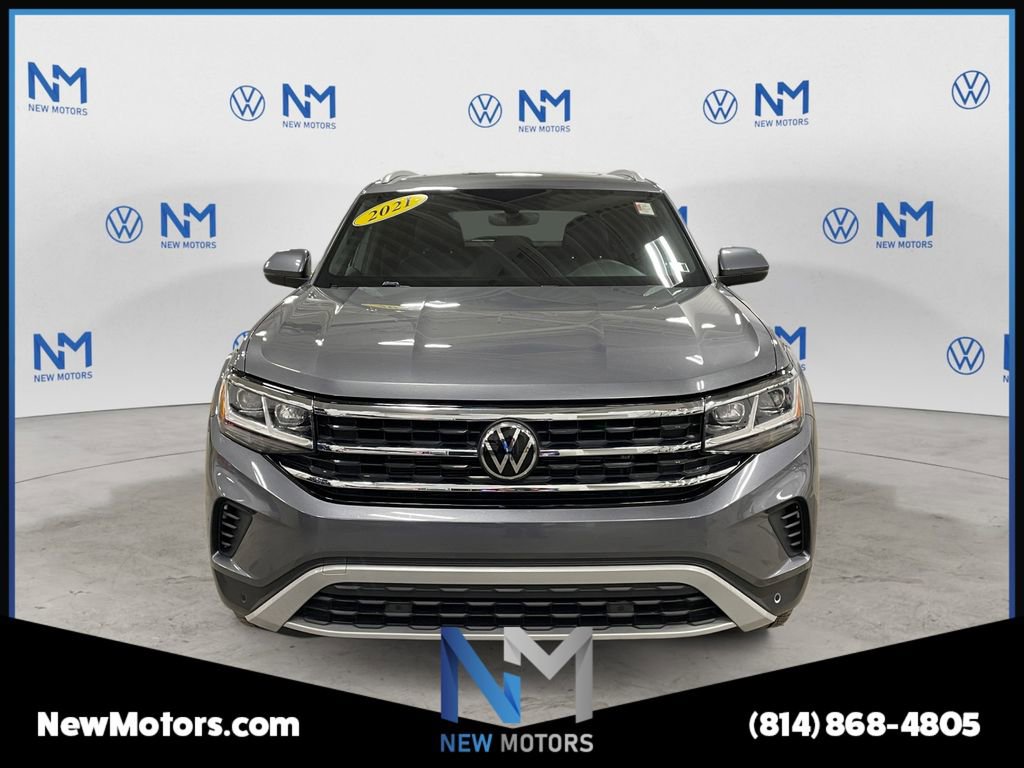 Used 2021 Volkswagen Atlas Cross Sport SE w/ Panoramic Sunroof Package image 8