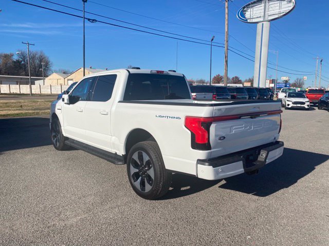 New 2023 Ford F150 Lightning Platinum AWD/4WD image 4