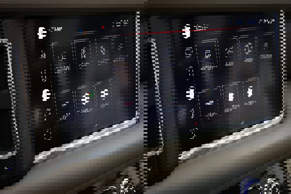 Used 2022 GMC Yukon Denali image 52