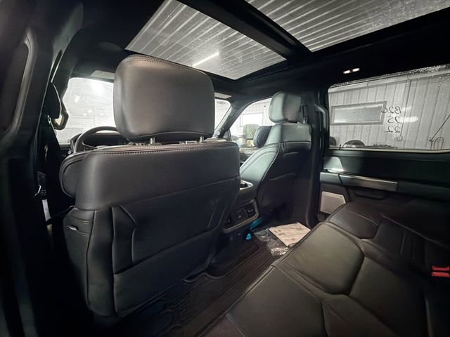 Used 2025 Ford F450 Platinum image 9