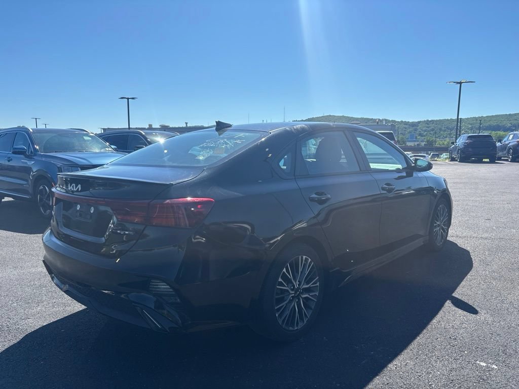 Certified 2023 Kia Forte GT-Line w/ GT-Line Premium Package FWD video 2