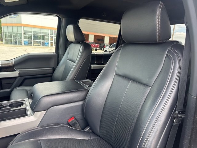 Used 2022 Ford F450 Lariat w/ FX4 Off-Road Package image 29