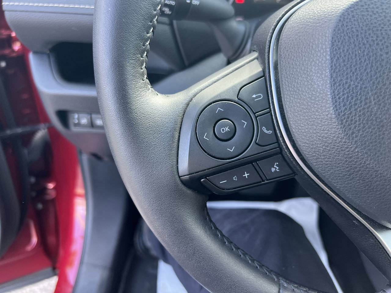 Used 2024 Toyota RAV4 XLE Premium w/ Weather Package AWD/4WD image 19